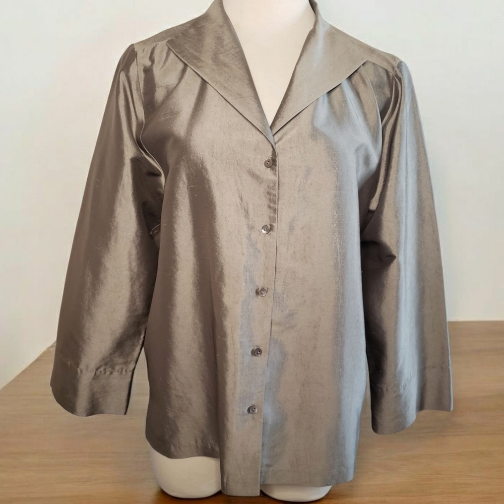 Eileen Fisher Top Women's Green L Silk Shiny Metallic  Lagenlook Collared Blouse